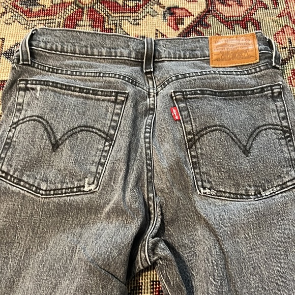 Levi's wedgie straight jeans in black - Picture 8 of 8